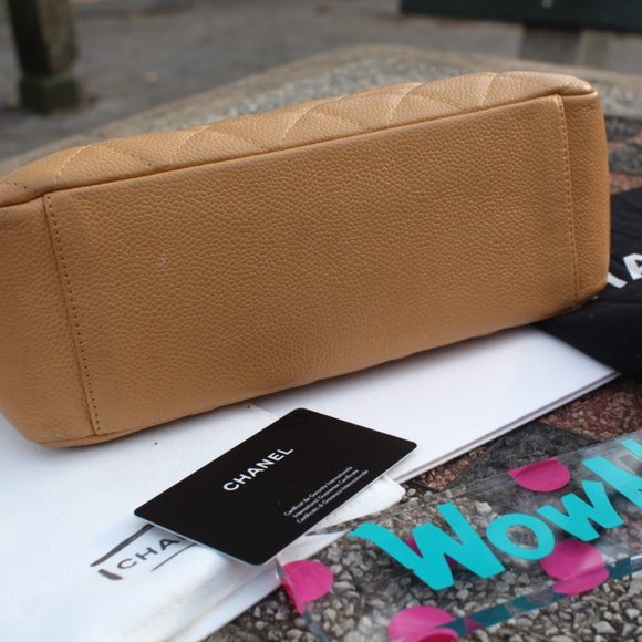 Auth CHANEL Caviar Gold Chain Shopping Tote Bag - Picture 15 of 16